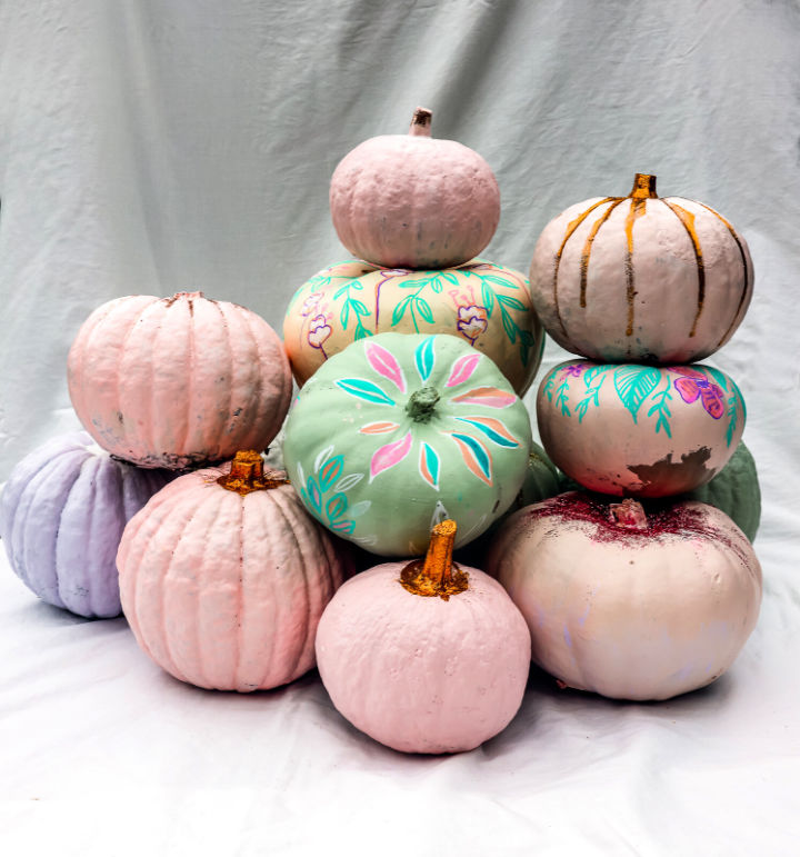 50 Clever Pumpkin Painting Ideas for Halloween 2022