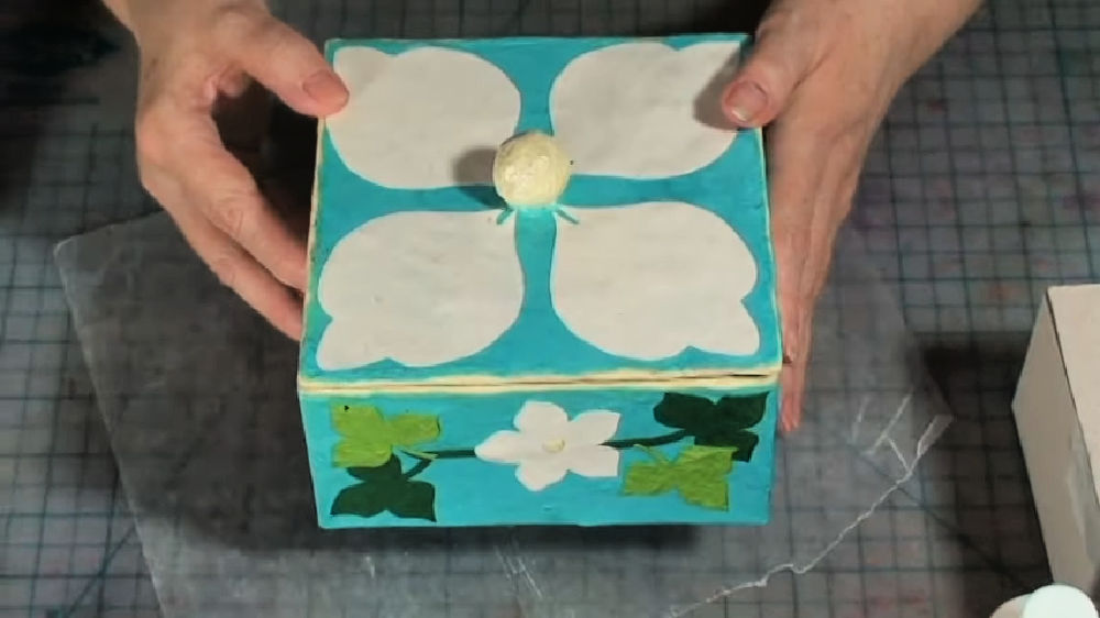 25 Easy DIY Paper Mache Gift Boxes The Beauty Dojo